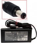 Transf. Toshiba 15V 6A 90W Conetor 6.3mm x 3.0mm